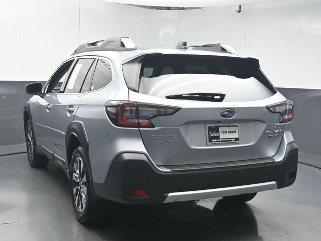 Certified 2025 Subaru Outback Touring w/ Popular Package #2 AWD/4WD image 6