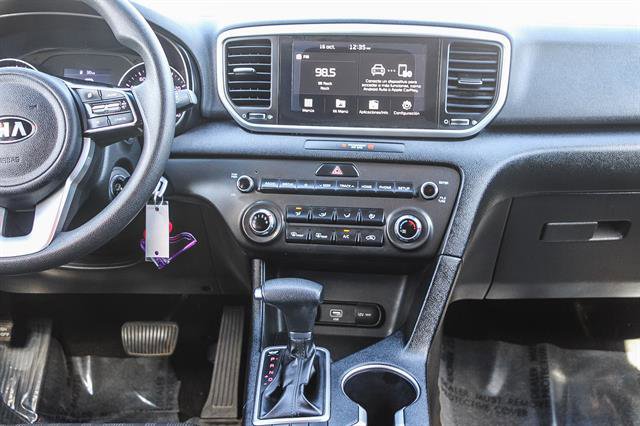 Used 2020 Kia Sportage LX image 13