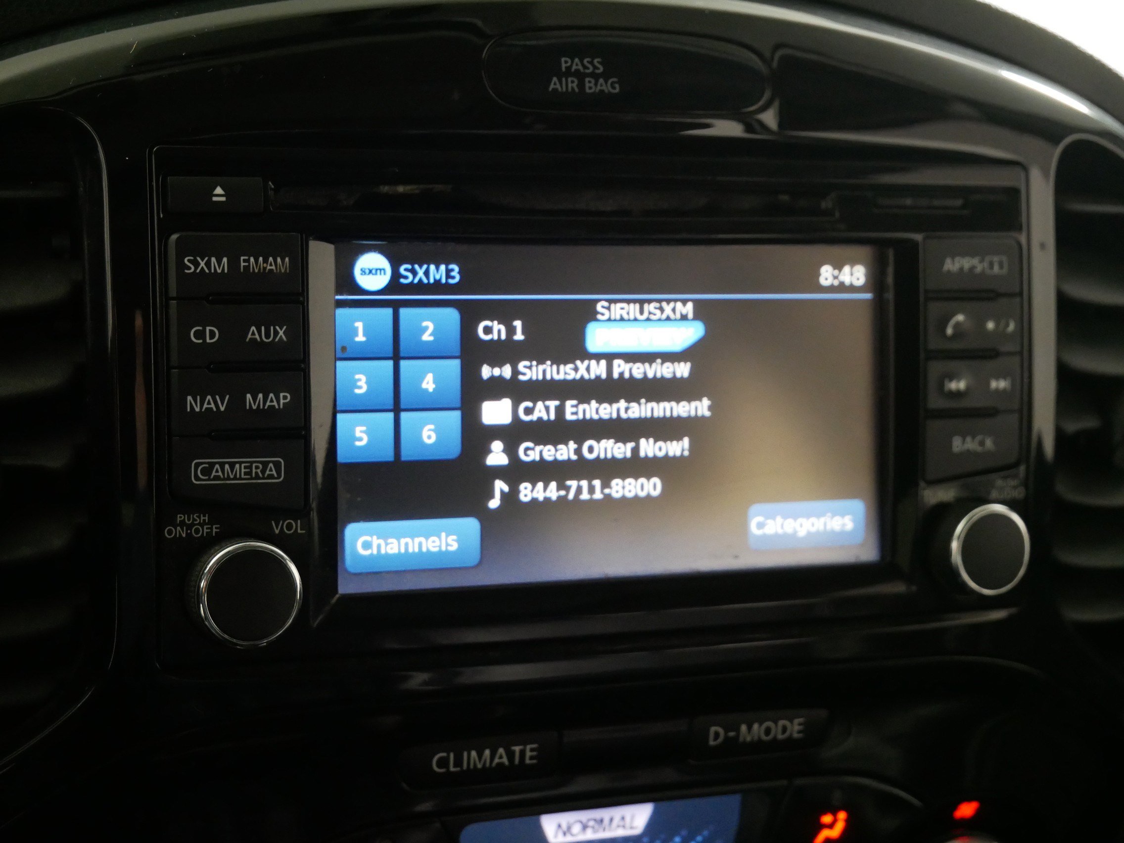 Used 2014 Nissan Juke SL image 22