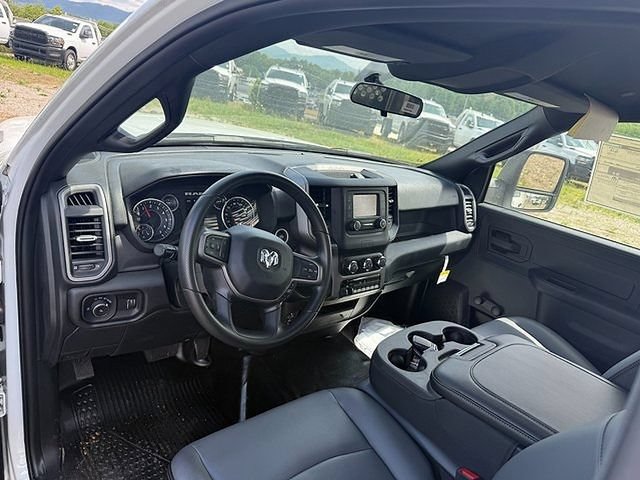 New 2024 RAM 2500 Tradesman RWD image 10