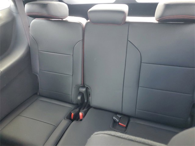 Certified 2024 Chevrolet Traverse RS w/ LPO, Floor Liner Package image 10