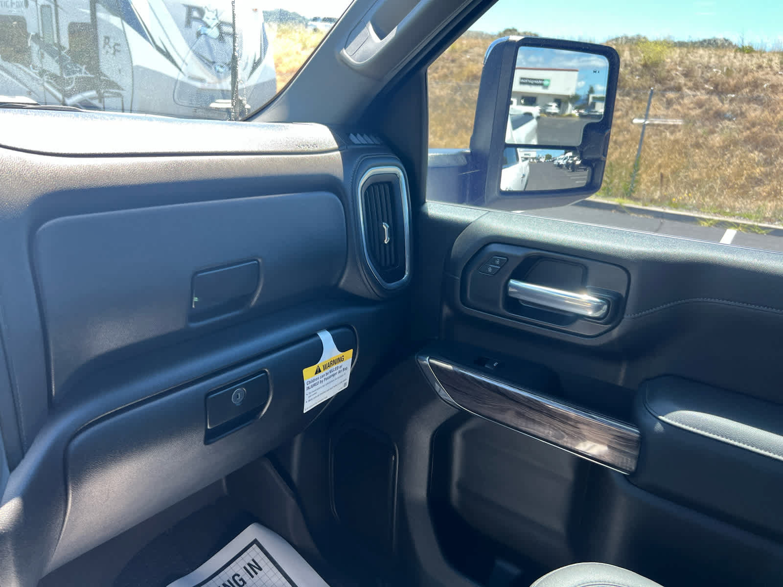 Used 2022 Chevrolet Silverado 2500 LTZ w/ LTZ Plus Package AWD/4WD image 23