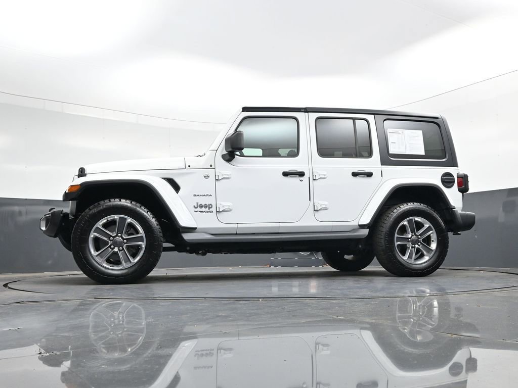 Used 2019 Jeep Wrangler Unlimited Sahara image 30