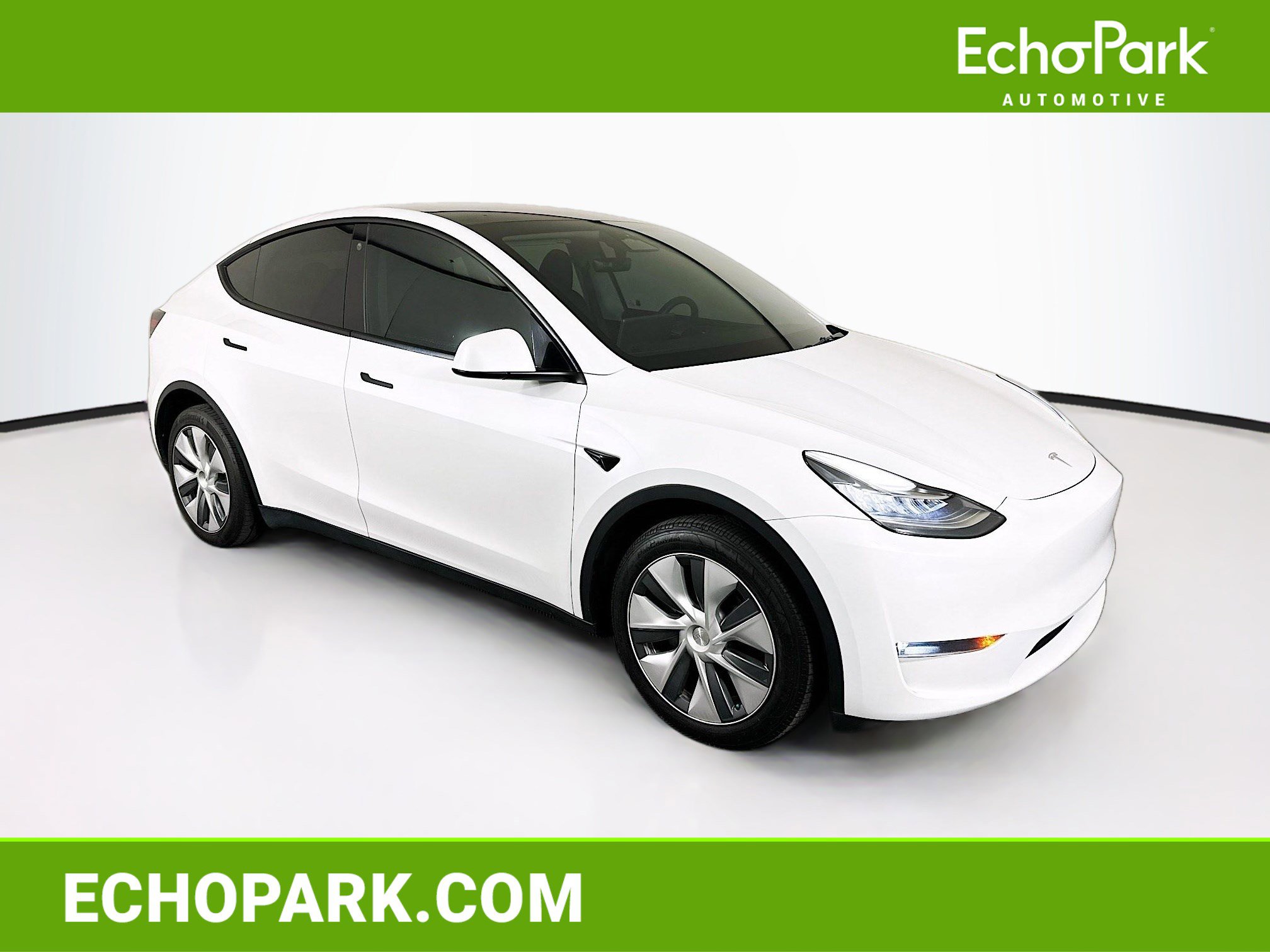 Used 2023 Tesla Model Y Long Range AWD/4WD image 1