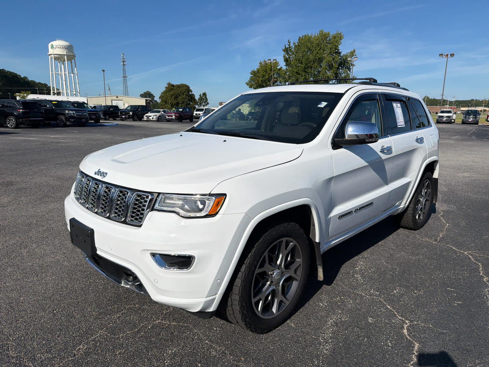 Used 2020 Jeep Grand Cherokee Overland AWD/4WD image 7