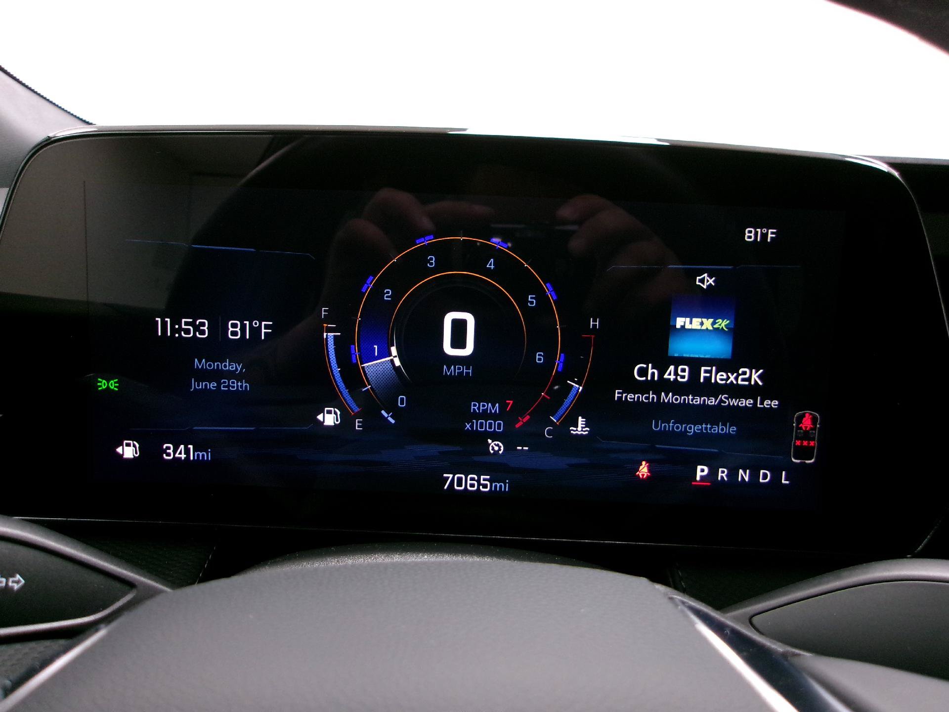 Used 2025 Chevrolet Equinox LT FWD image 6