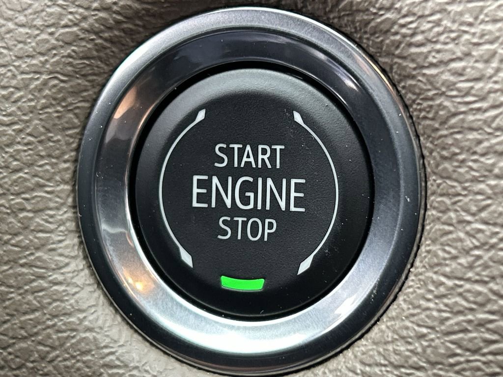 Used 2026 GMC Canyon Denali image 17