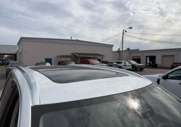 Used 2024 Volvo XC90 B5 Core w/ Climate Package AWD/4WD image 8