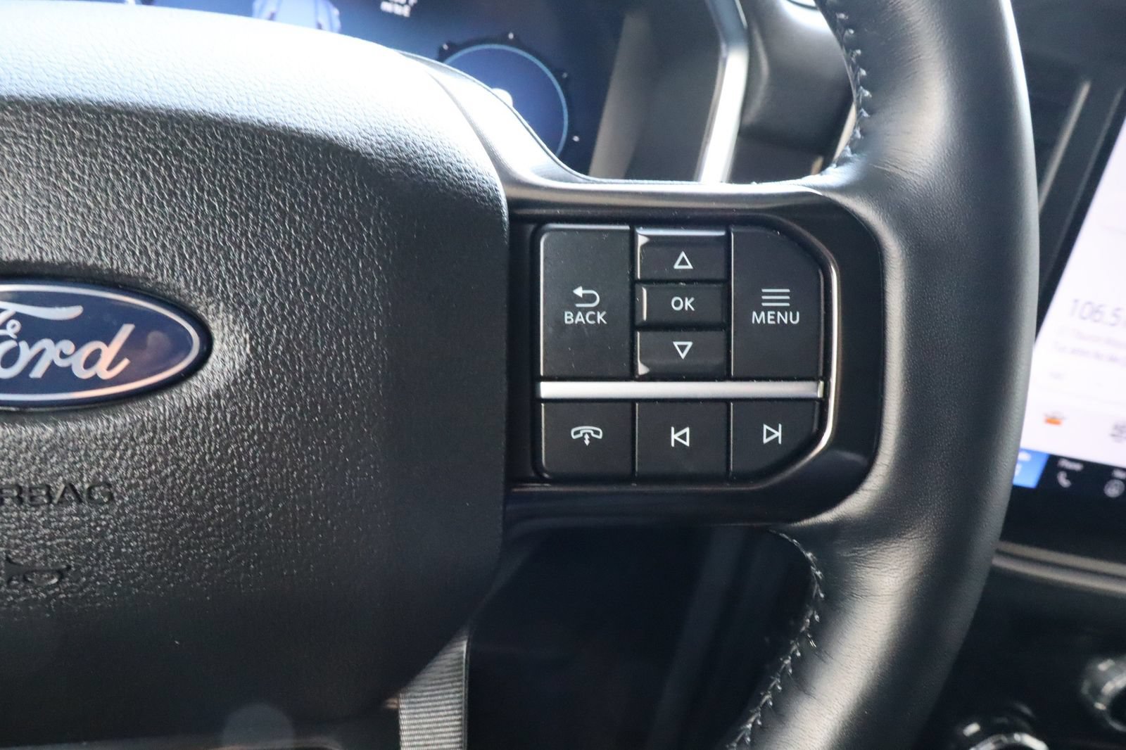 Used 2025 Ford F150 Platinum AWD/4WD image 26