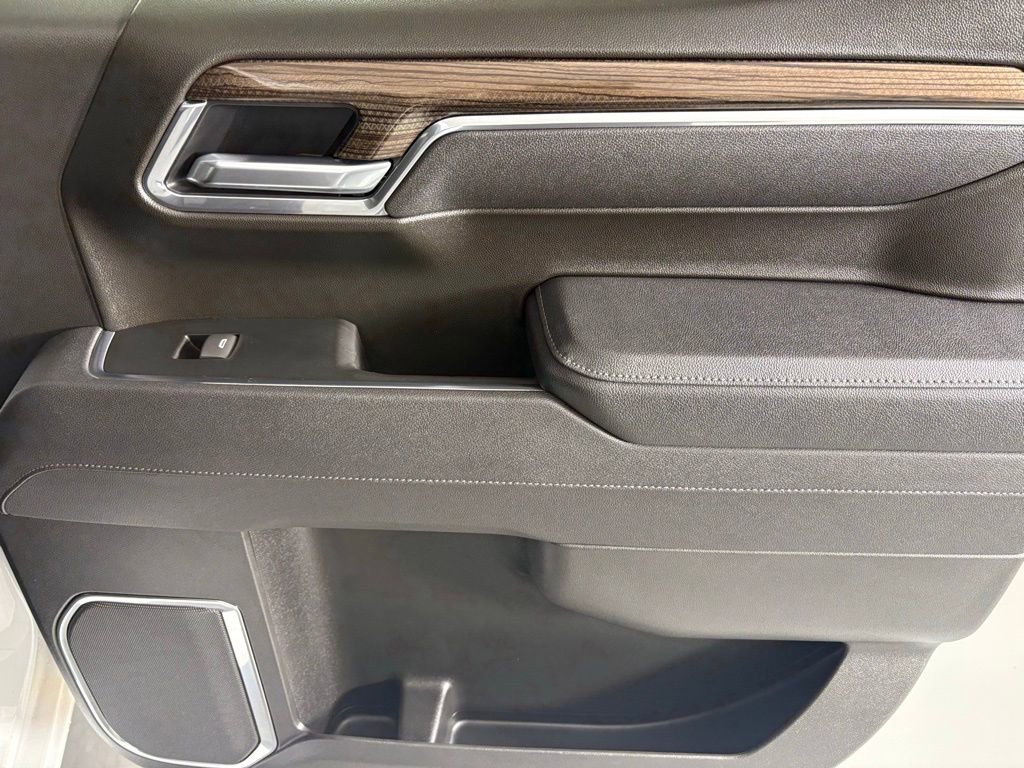 Used 2025 Chevrolet Silverado 1500 LT w/ Safety Package image 19