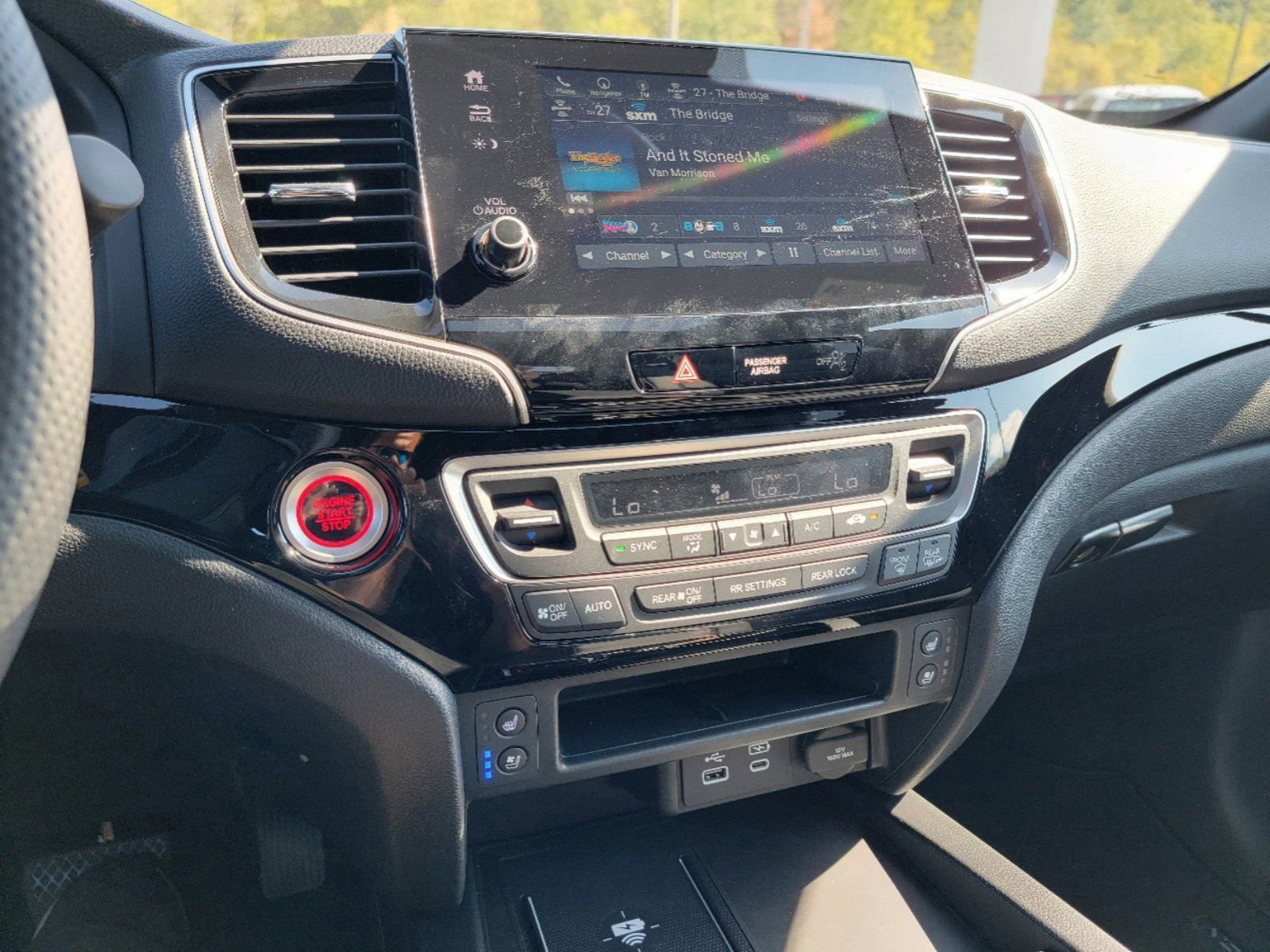 Used 2025 Honda Passport Black Edition image 16