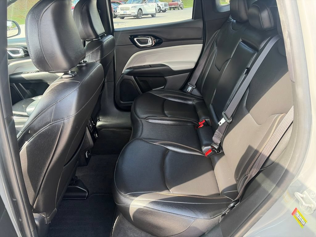 Used 2024 Jeep Compass Limited AWD/4WD image 24