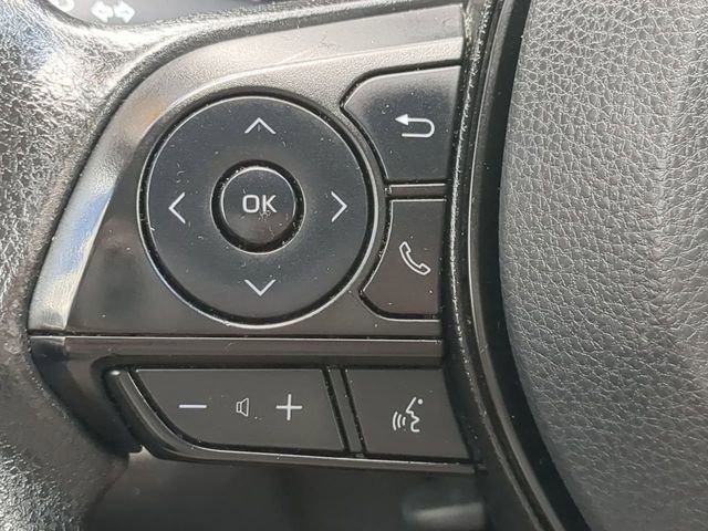 Used 2022 Toyota RAV4 XLE AWD/4WD image 22