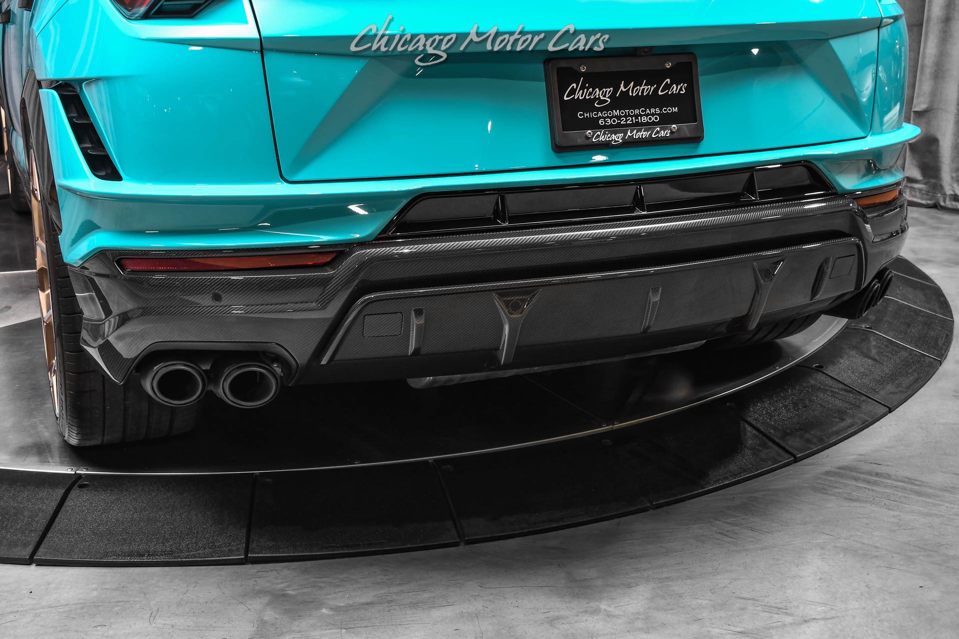 Used 2024 Lamborghini Urus Performante AWD/4WD image 44