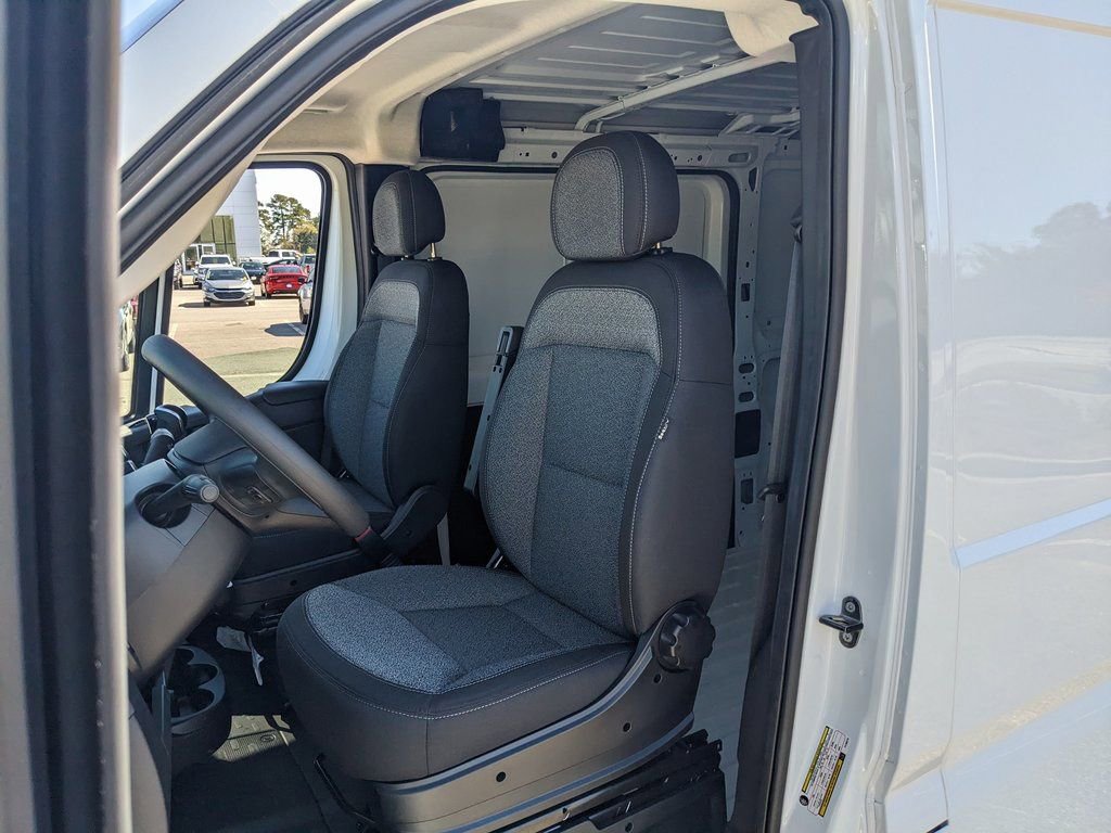 New 2026 RAM ProMaster 2500 image 26