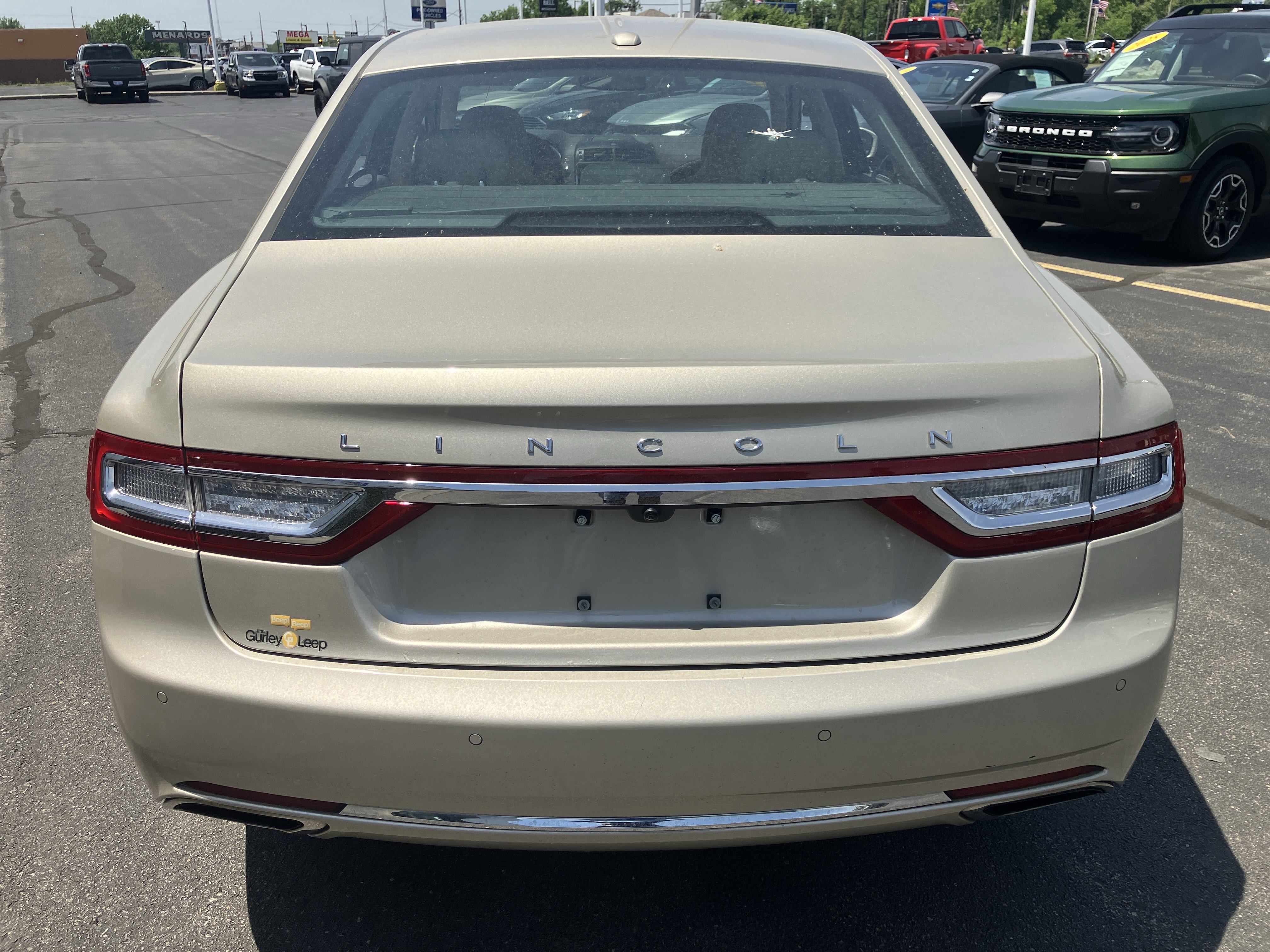 Used 2017 Lincoln Continental Reserve w/ Luxury Package AWD/4WD image 6