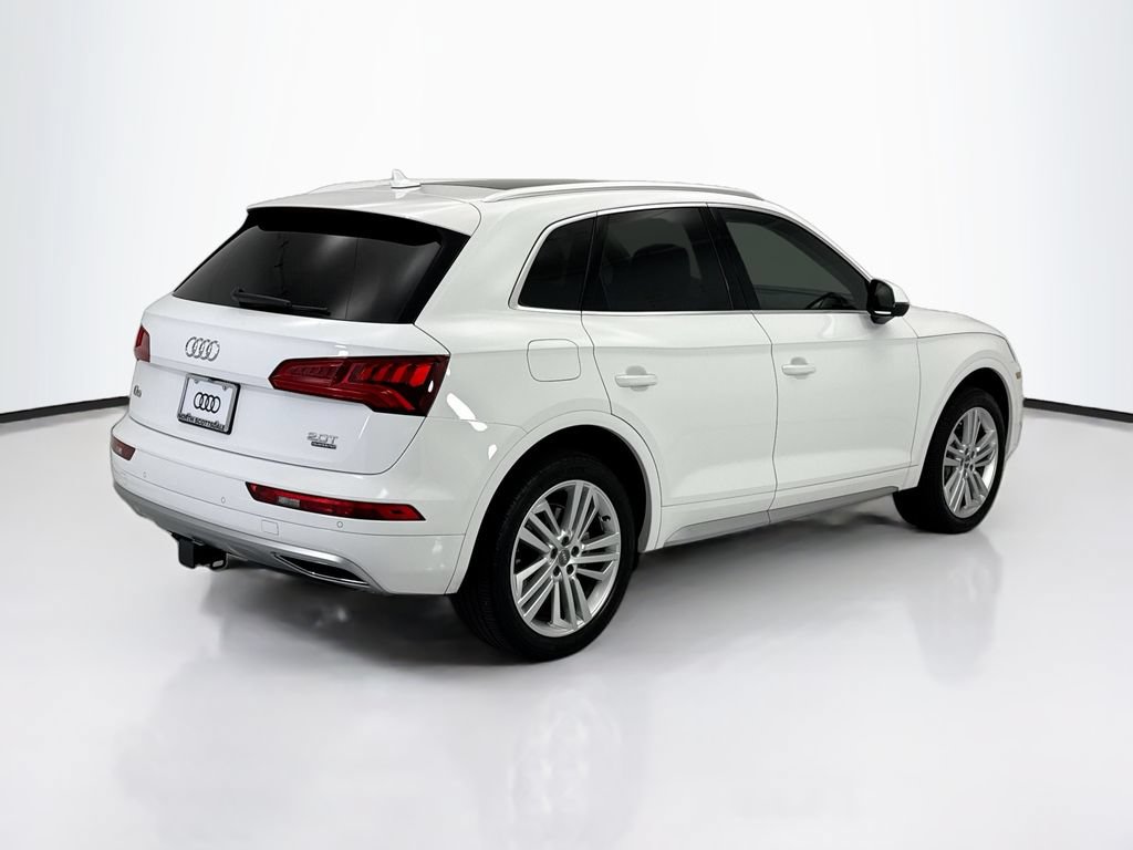 Used 2018 Audi Q5 Prestige AWD/4WD image 5