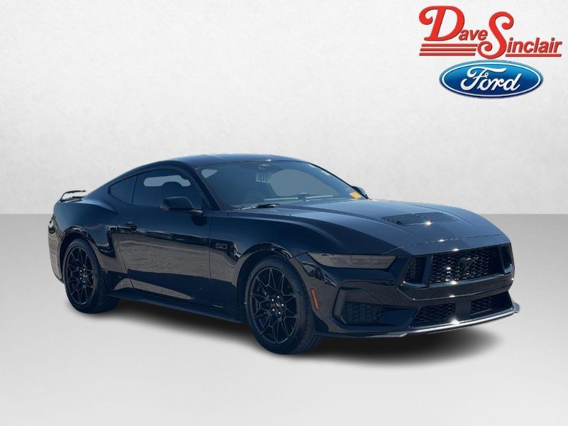 Used 2024 Ford Mustang GT w/ GT Performance Package RWD image 4