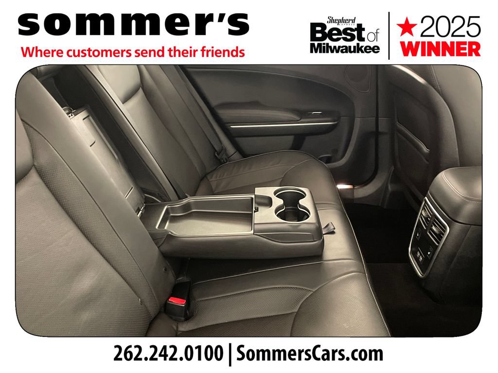 Used 2019 Chrysler 300 Limited w/ Safetytec Plus Group AWD/4WD image 27
