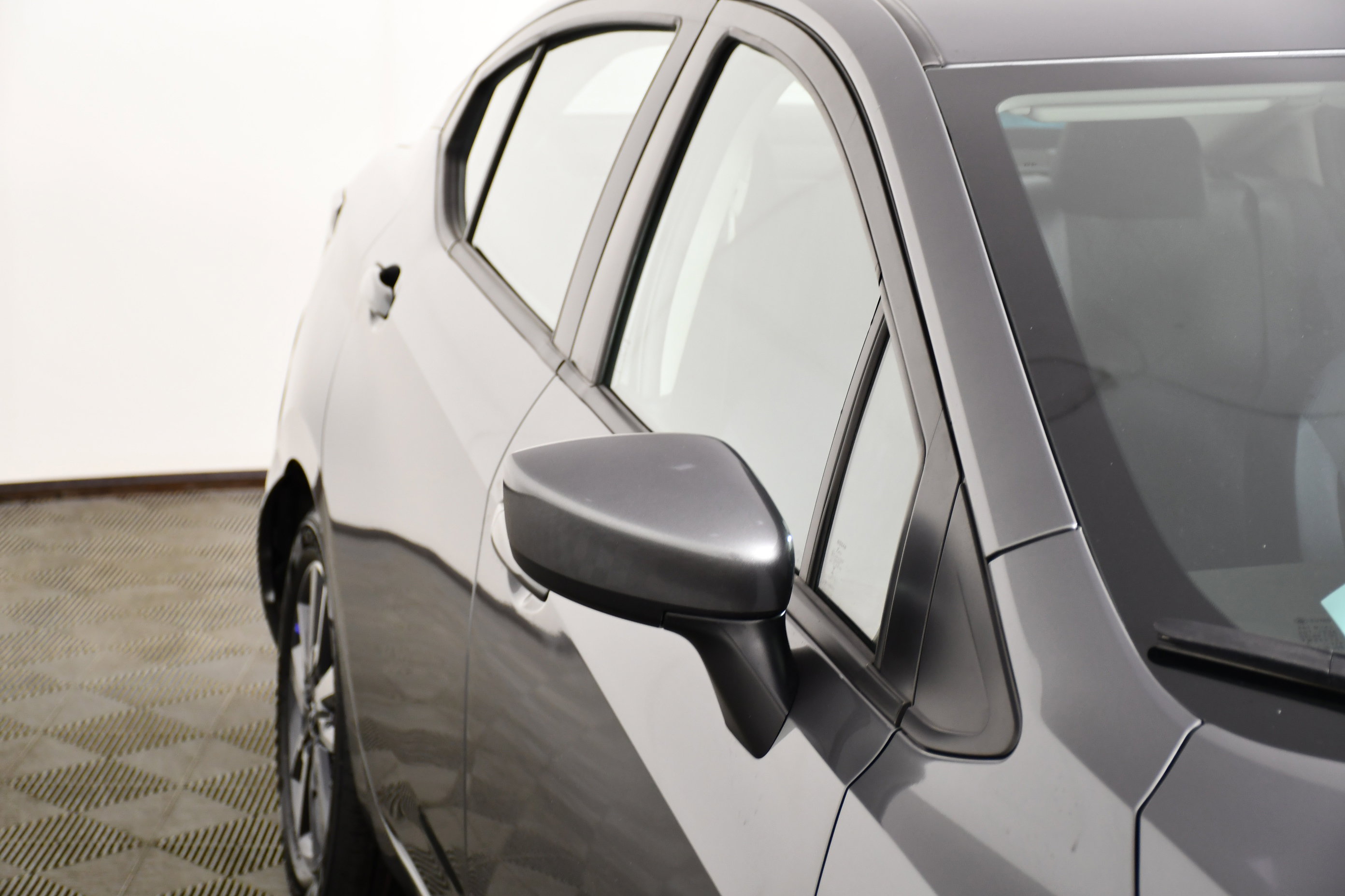 Used 2025 Nissan Versa SV FWD image 14