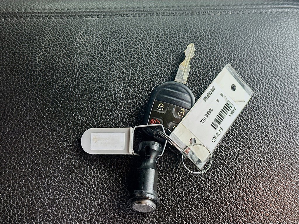 Used 2016 Ford F350 Lariat w/ Lariat Ultimate Package image 34