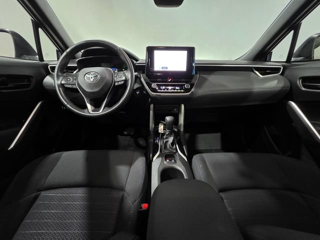 Used 2024 Toyota Corolla Cross AWD Hybrid w/ Moonroof Package image 14