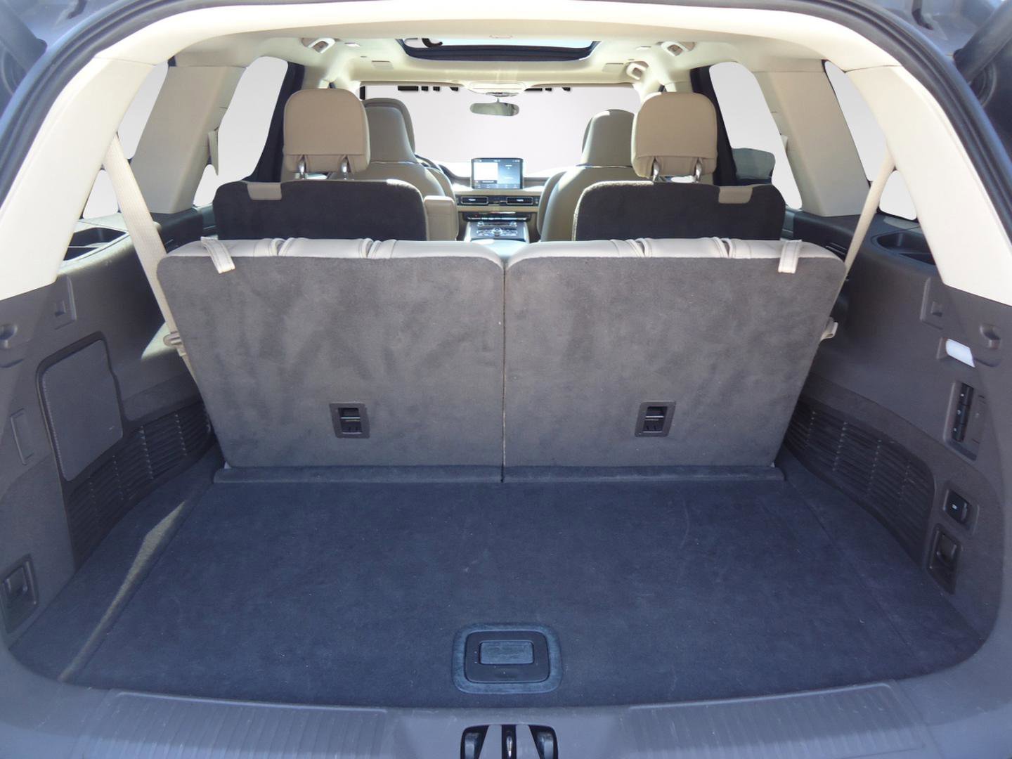 Used 2020 Lincoln Aviator Reserve w/ Equipment Group 202A AWD/4WD image 34