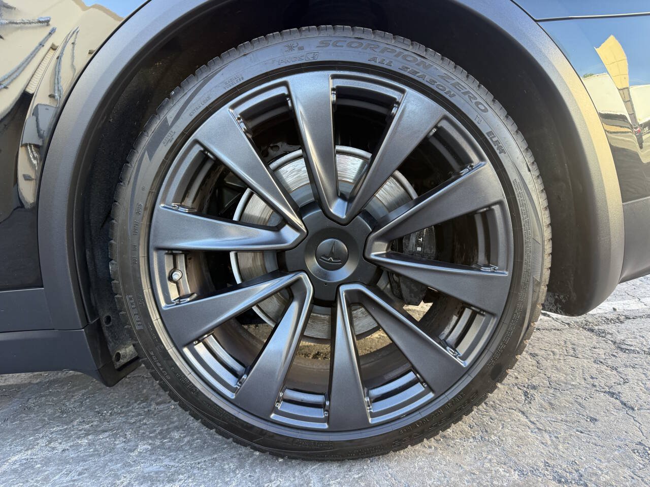 Used 2023 Tesla Model X AWD/4WD image 37