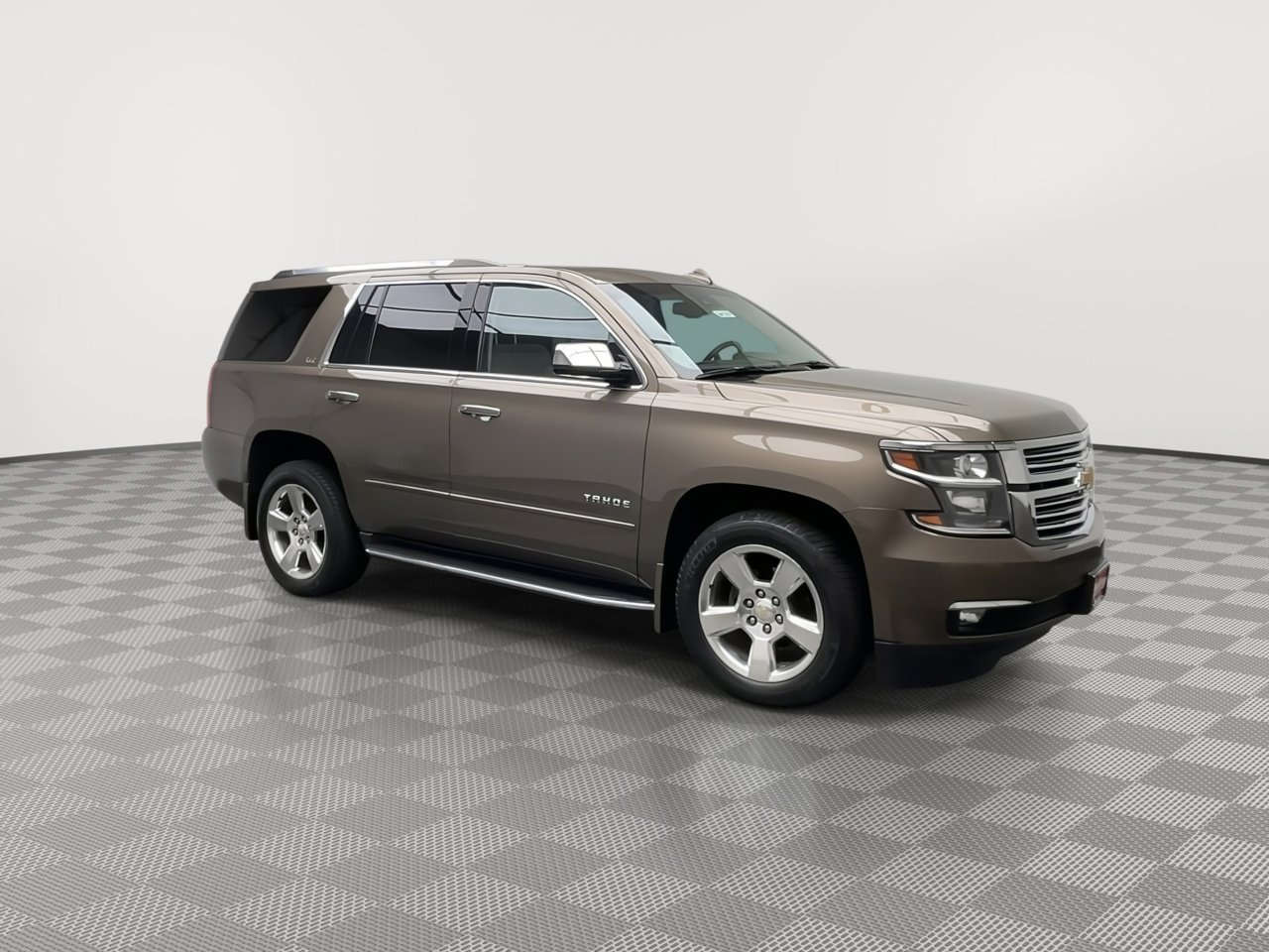 Used 2015 Chevrolet Tahoe LTZ AWD/4WD image 45