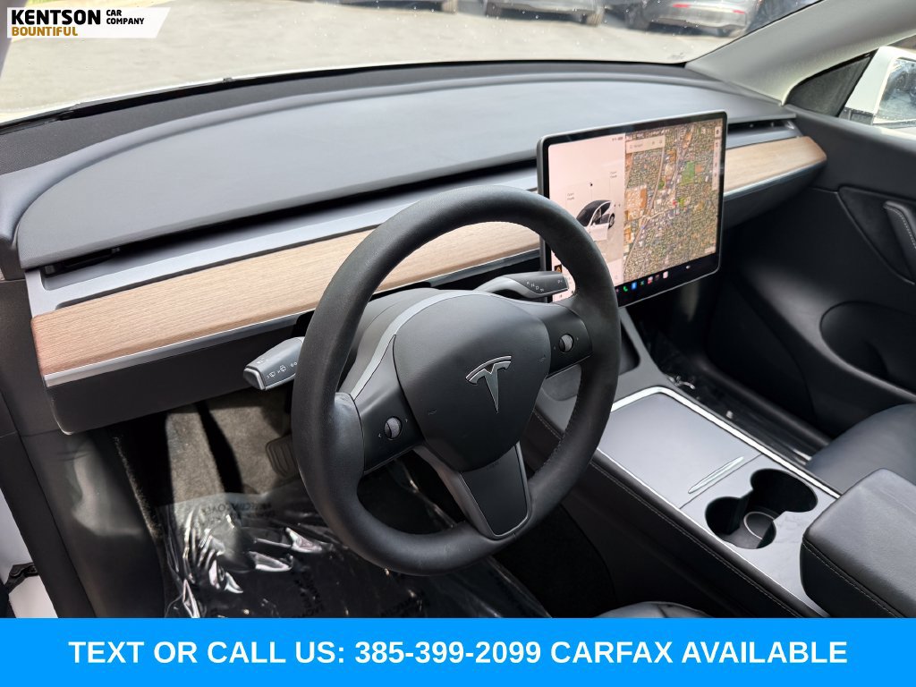 Used 2022 Tesla Model Y Long Range AWD/4WD image 24