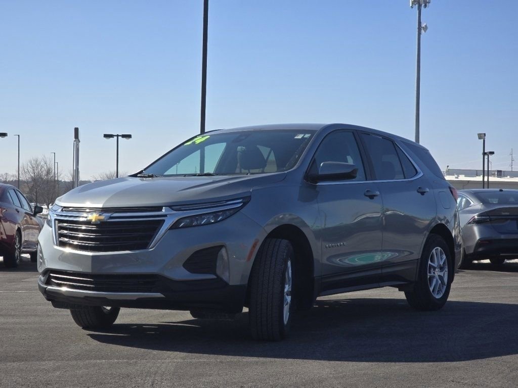 Used 2024 Chevrolet Equinox LT AWD/4WD image 8