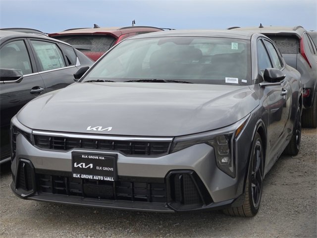 New 2025 Kia K4 GT-Line image 3
