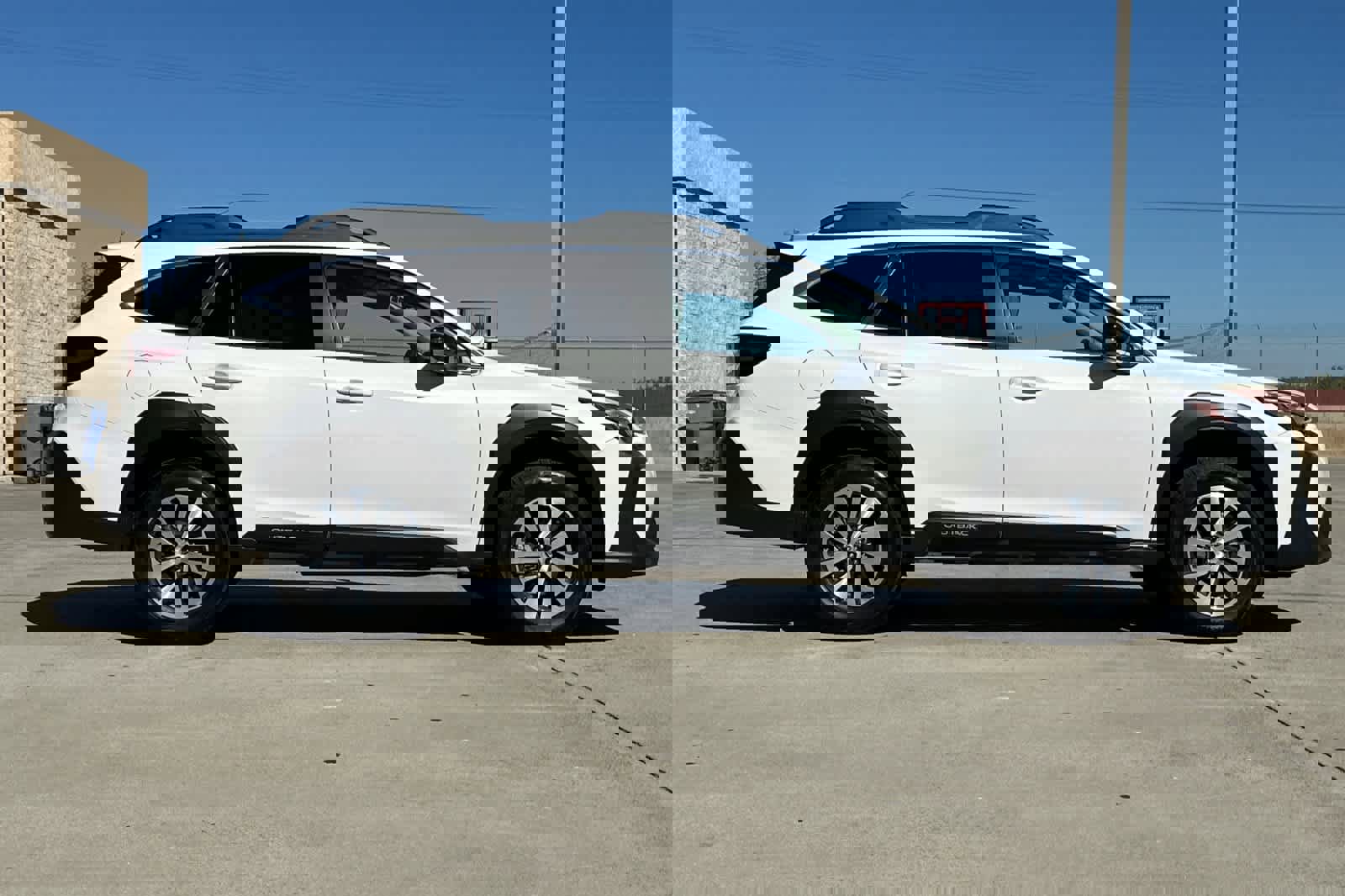 Certified 2025 Subaru Outback Premium w/ Popular Package #1 image 2