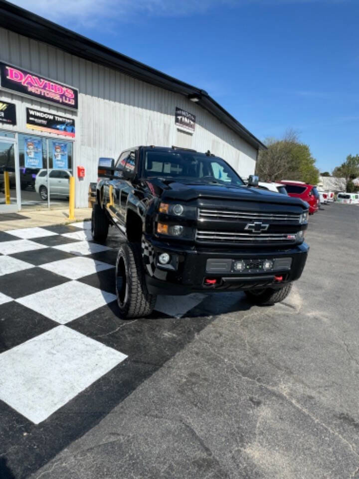 Used 2016 Chevrolet Silverado 2500 LTZ w/ Duramax Plus Package image 5