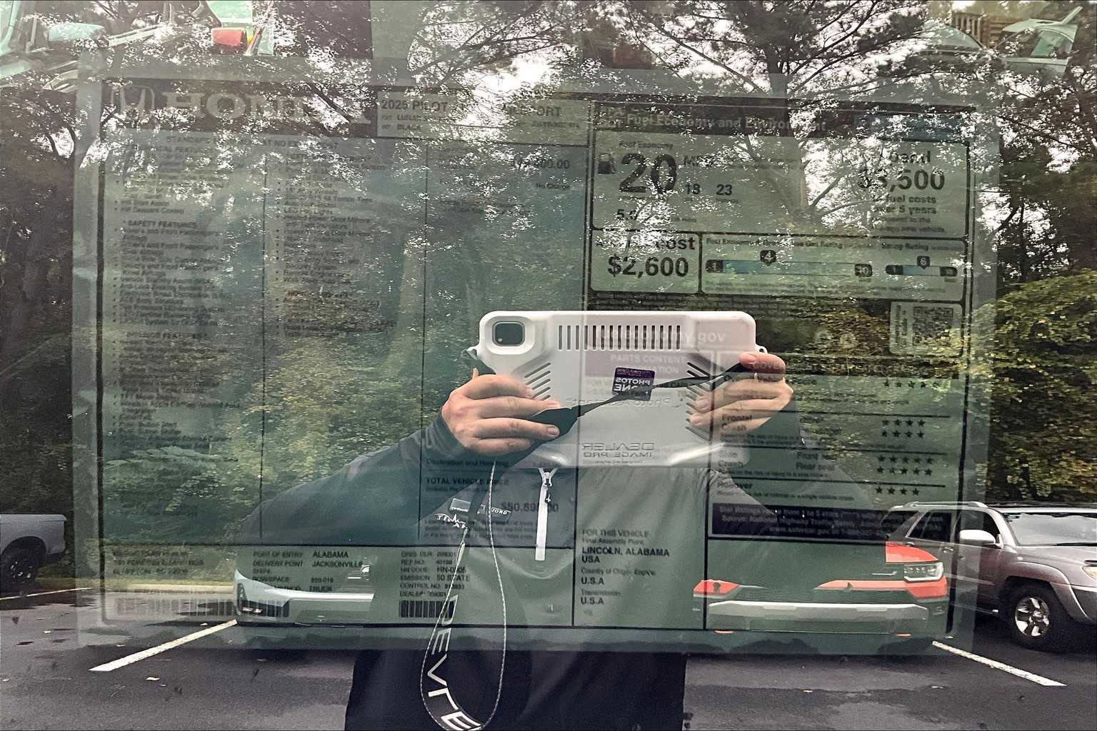 New 2025 Honda Pilot TrailSport image 17