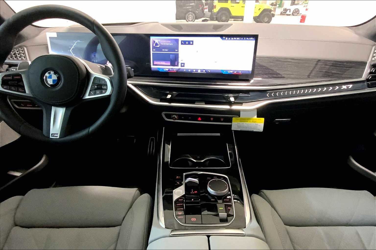 New 2026 BMW X7 xDrive40i w/ M Sport Package image 5