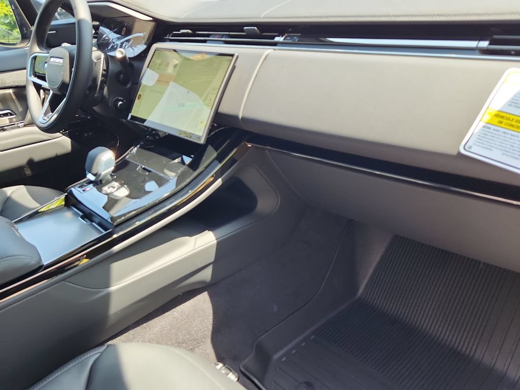 New 2026 Land Rover Range Rover Sport SE AWD/4WD image 28