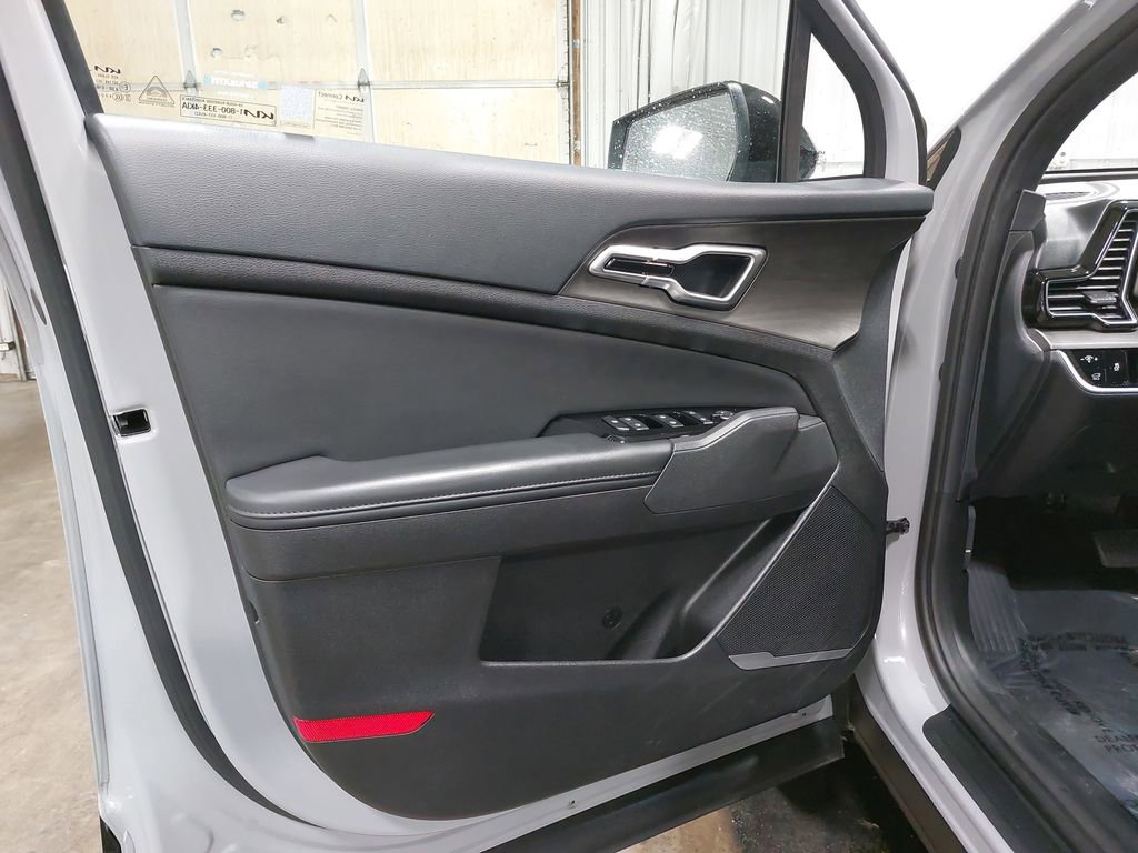 Used 2023 Kia Sportage X-Line w/ X-Line Premium Package image 28