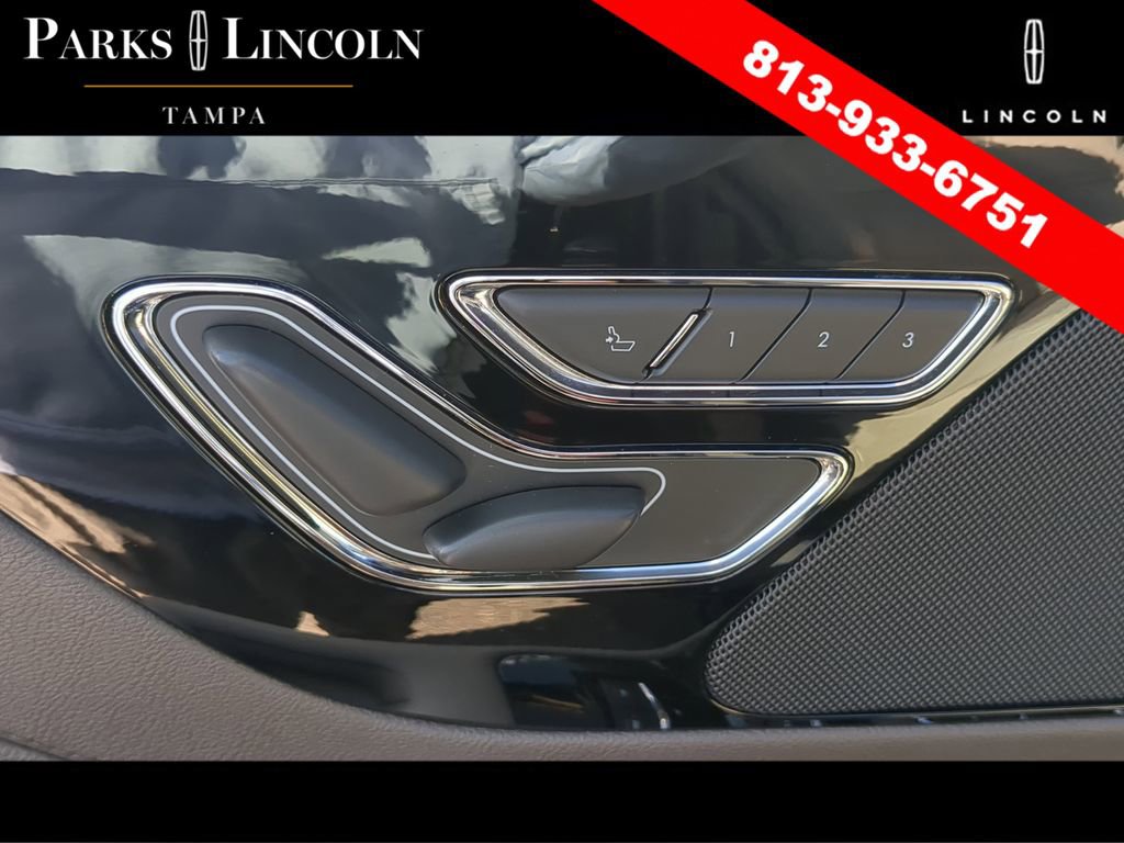 Certified 2023 Lincoln Aviator 2WD w/ Premium Package image 19