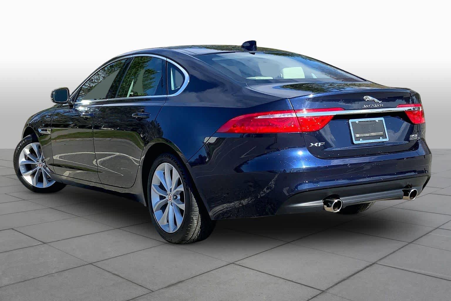 Used 2018 Jaguar XF Prestige AWD/4WD image 12