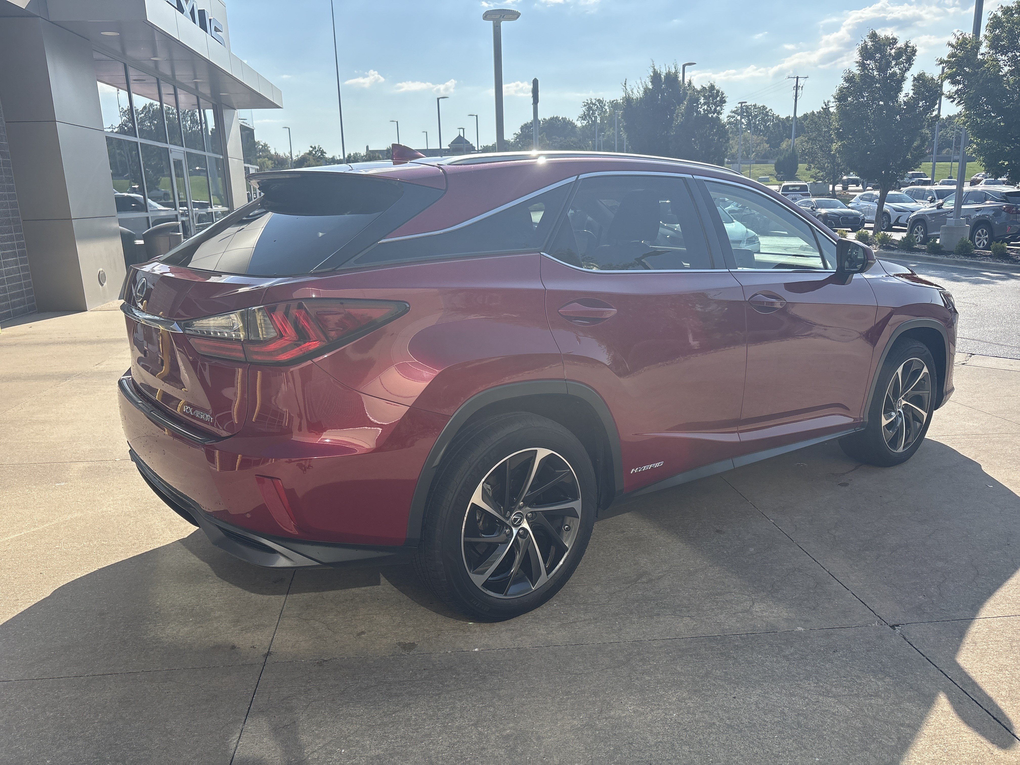 Used 2018 Lexus RX 450h AWD w/ Luxury Package image 10