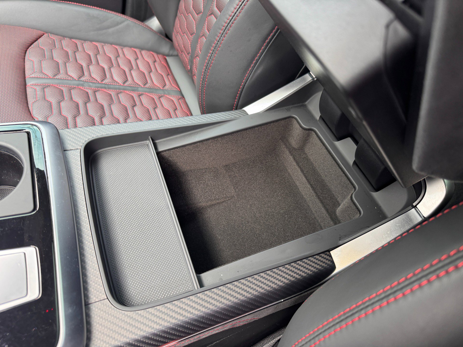 Used 2025 Audi RS Q8 performance image 44