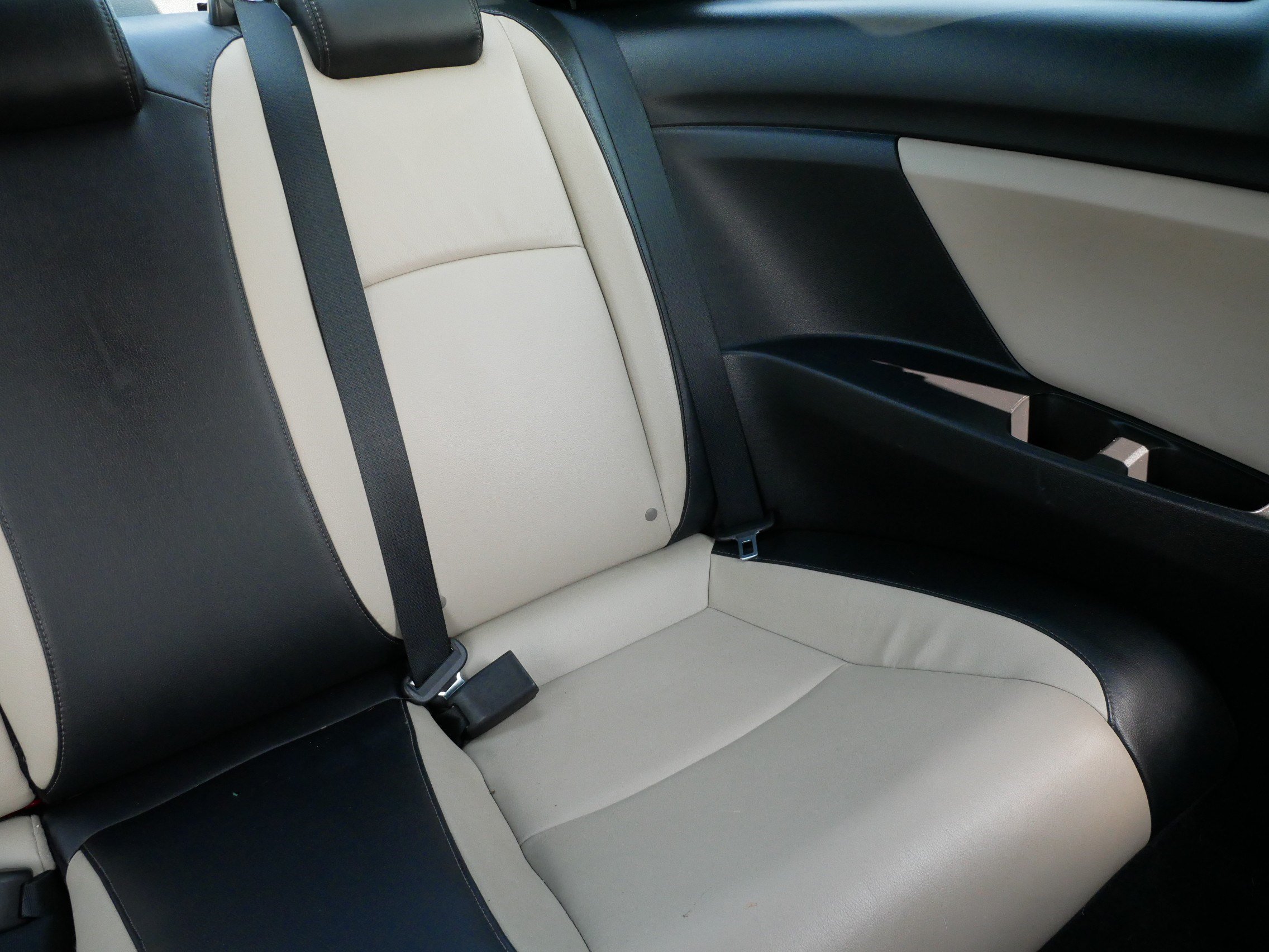Used 2016 Honda Civic EX-L image 15