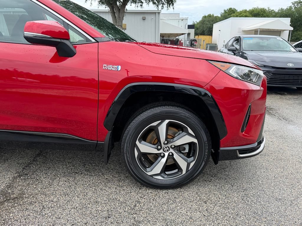 Used 2021 Toyota RAV4 SE w/ Weather & Moonroof Package AWD/4WD image 13