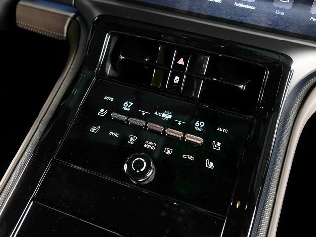 New 2026 Porsche Panamera 4 AWD/4WD image 16
