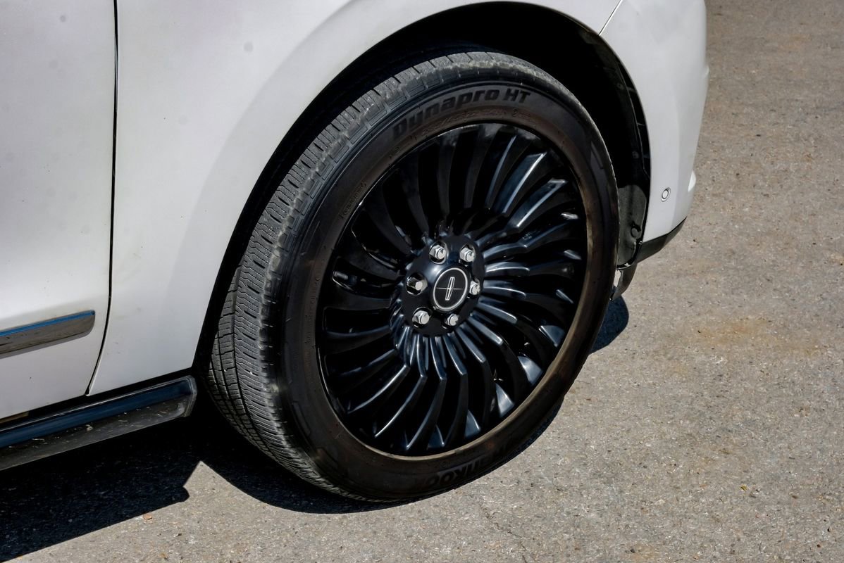 Used 2018 Lincoln Navigator Black Label image 62