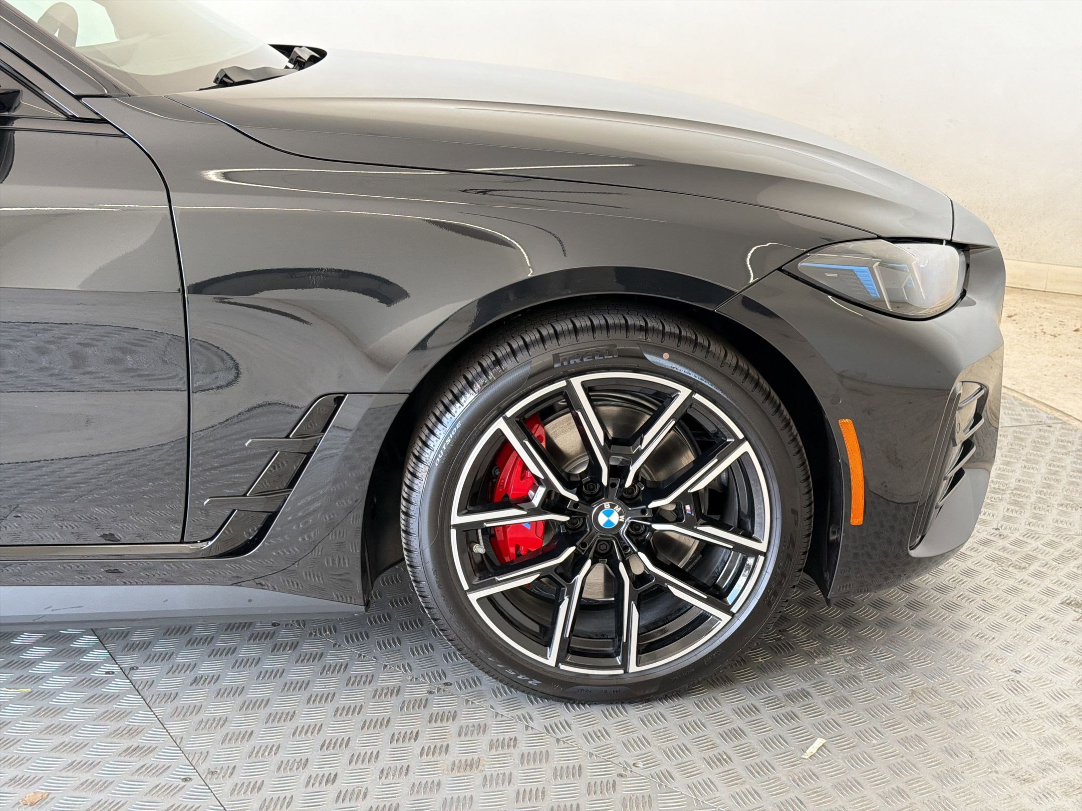 New 2026 BMW i4 xDrive40i w/ M Sport Package AWD/4WD image 12