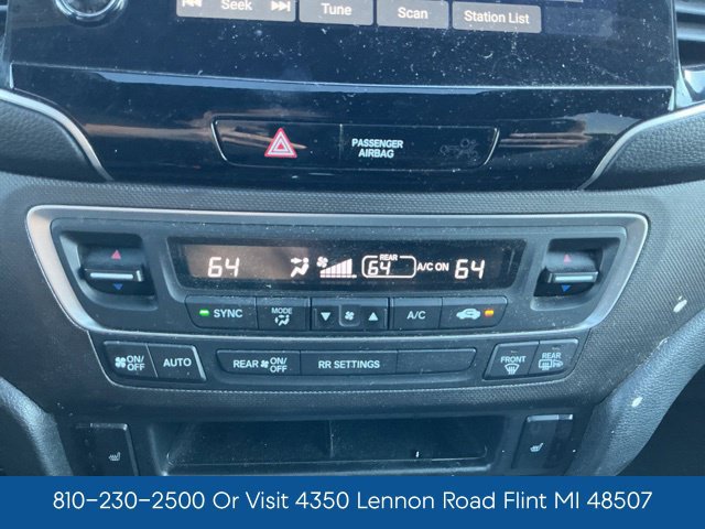 Used 2023 Honda Passport TrailSport image 25