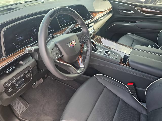 Used 2024 Cadillac Escalade Premium Luxury w/ Performance Package RWD image 22