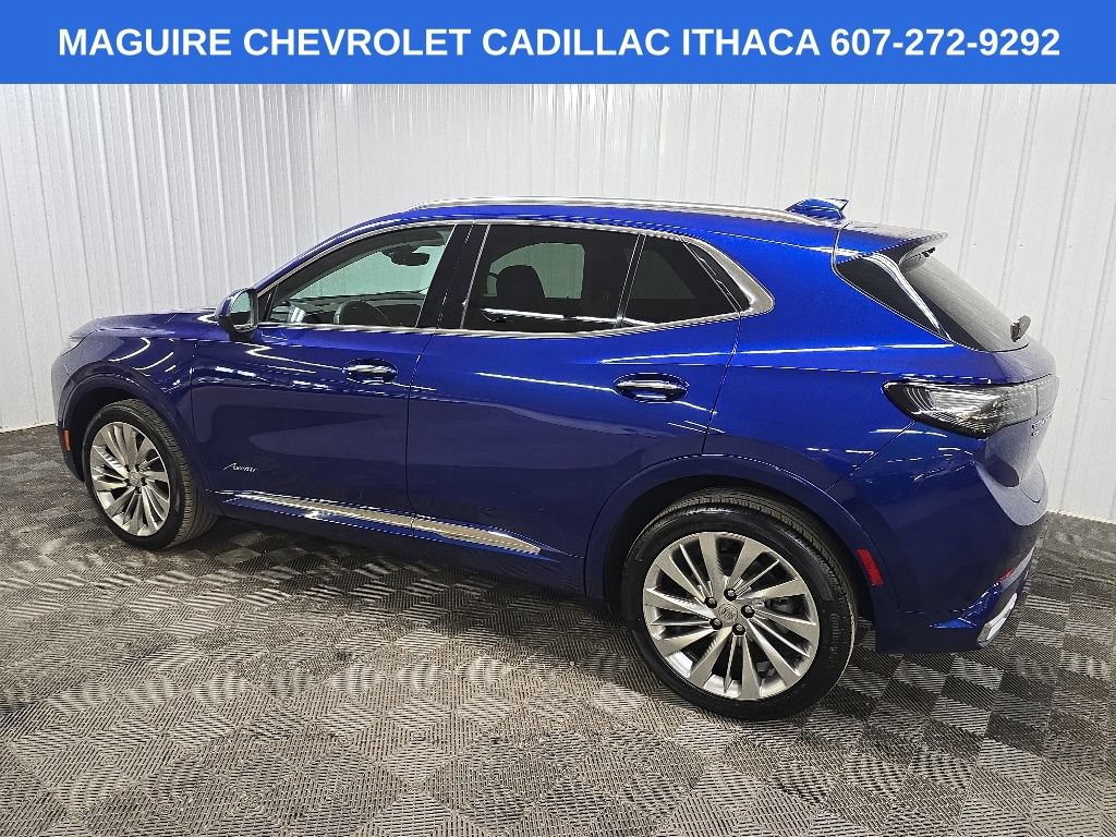 Used 2024 Buick Envision Avenir AWD/4WD image 4